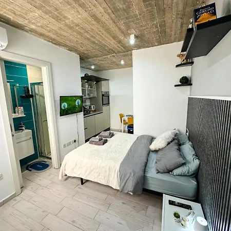 Paceville - 4b - Near Nightlife Zone