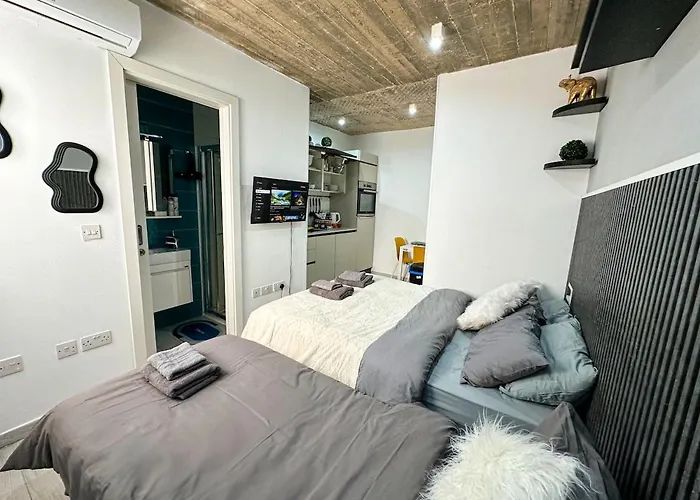 Paceville - 4b - Near Nightlife Zone * San Ġiljan